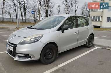 Минивэн Renault Scenic 2012 в Виннице