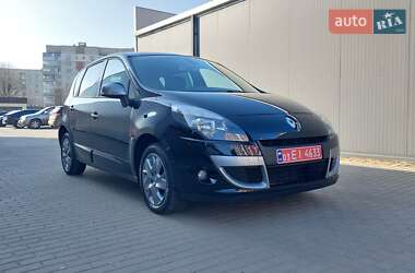 Минивэн Renault Scenic 2011 в Луцке