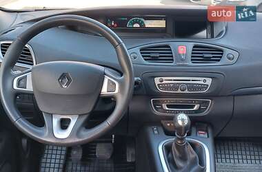 Минивэн Renault Scenic 2011 в Луцке