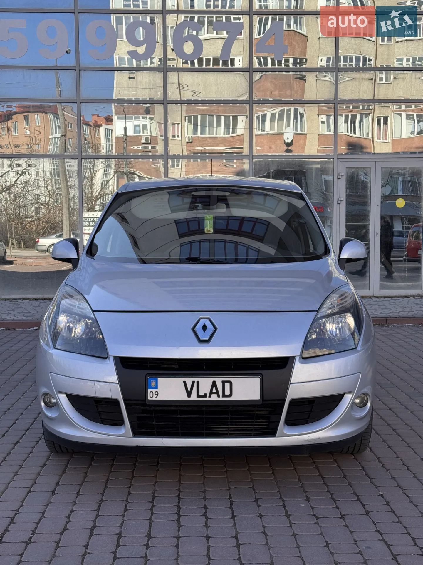 2010 Renault Scenic - мініатюра 4