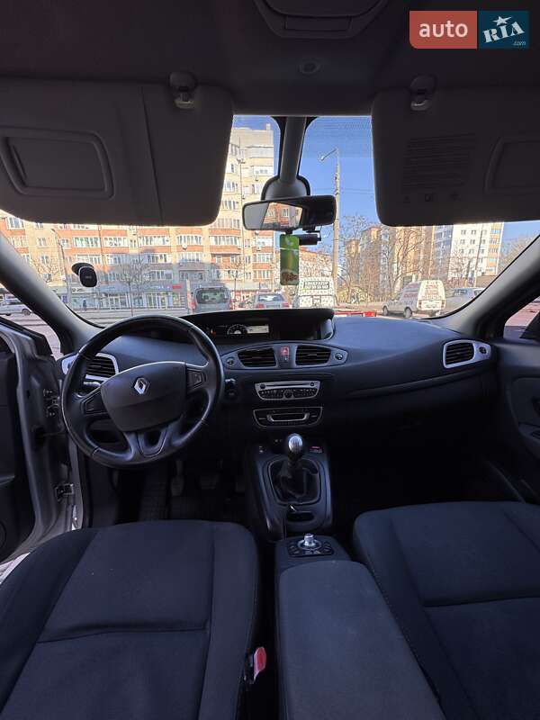 Минивэн Renault Scenic 2010 в Ивано-Франковске