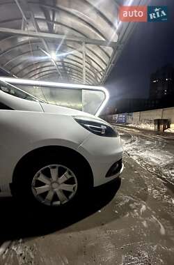 Мінівен Renault Scenic 2012 в 