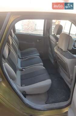 Мінівен Renault Scenic 2005 в 
