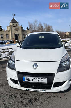 Минивэн Renault Scenic 2011 в Днепре