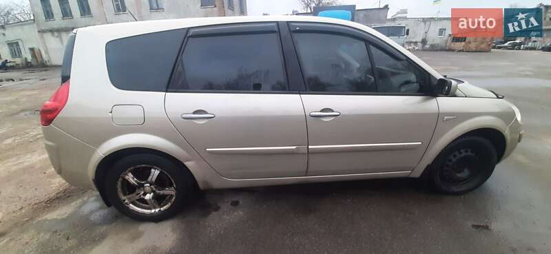 Минивэн Renault Scenic 2007 в Киеве