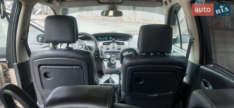 Минивэн Renault Scenic 2007 в Киеве