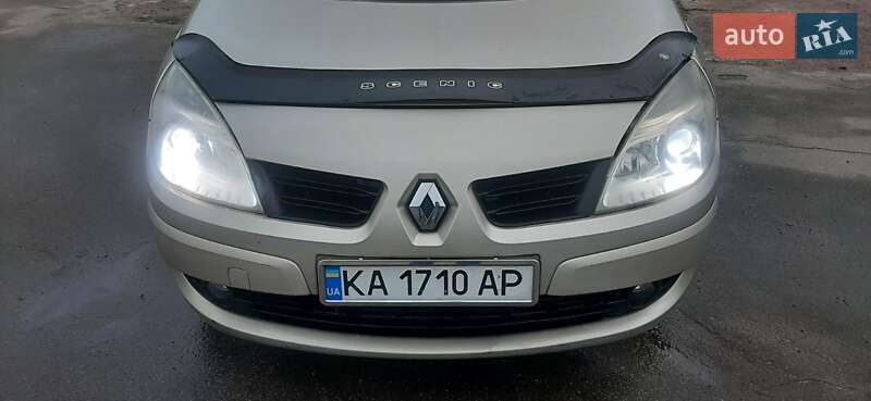 Минивэн Renault Scenic 2007 в 