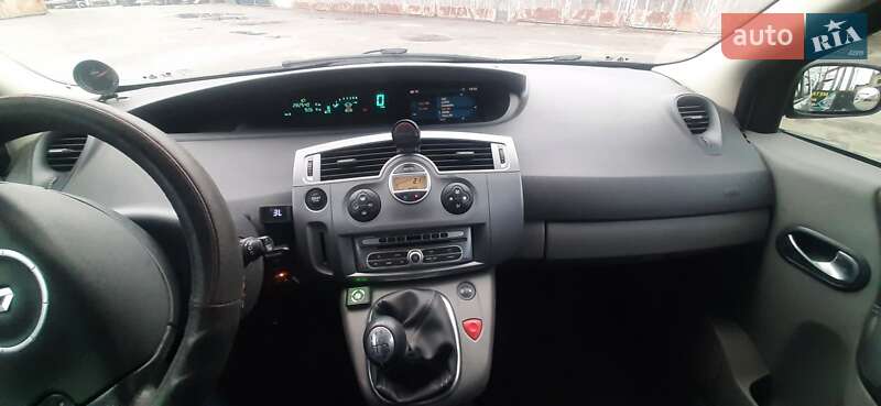 Минивэн Renault Scenic 2007 в Киеве