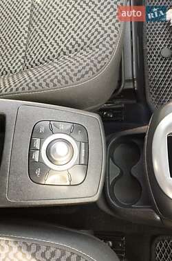 Минивэн Renault Scenic 2011 в 