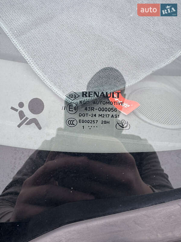 Минивэн Renault Scenic 2010 в Киеве фото 24 Минивэн Renault Scenic 2010 в Киеве