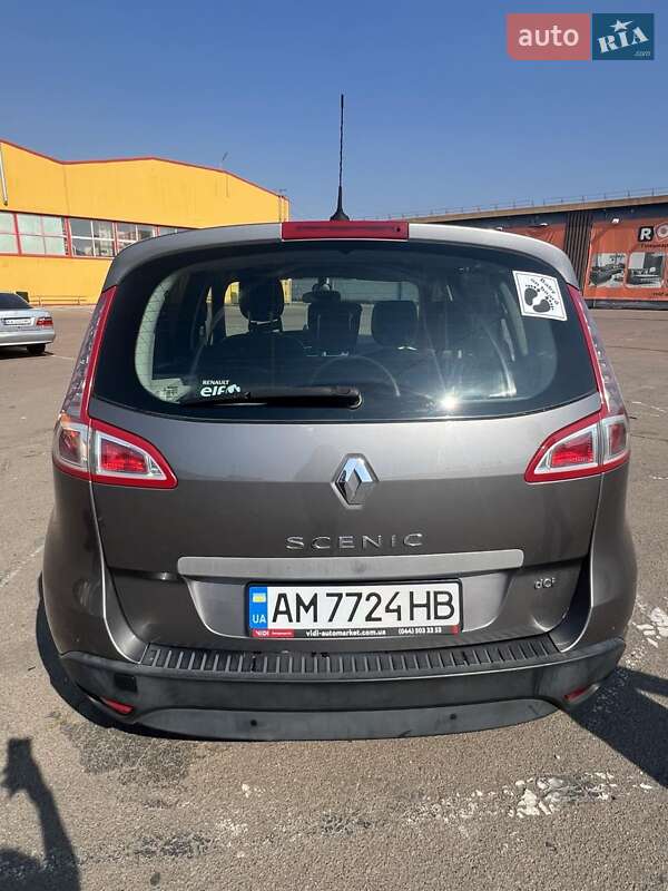 Минивэн Renault Scenic 2009 в Вишневом