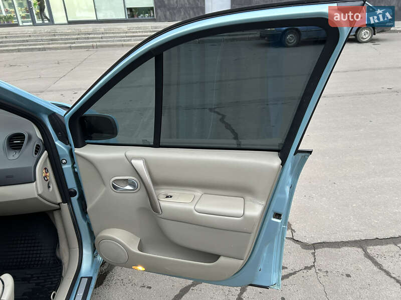 Мінівен Renault Scenic 2006 в Харкові