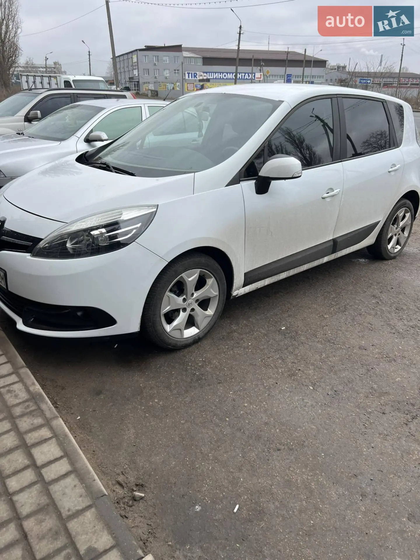 2012 Renault Scenic - мініатюра 2