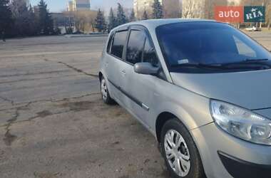 Минивэн Renault Scenic 2004 в Харькове