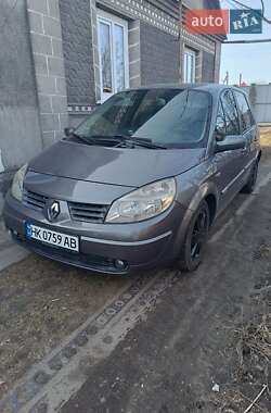 Минивэн Renault Scenic 2005 в Остроге