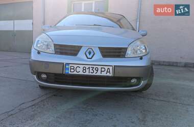 Минивэн Renault Scenic 2005 в 