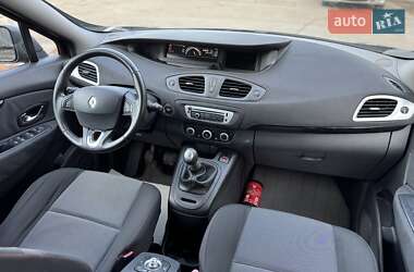 Минивэн Renault Scenic 2013 в Сумах