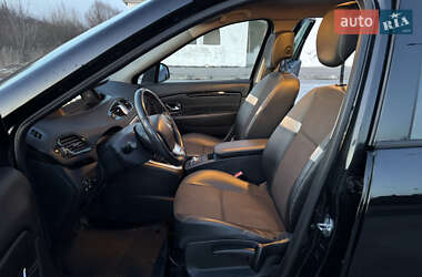 Мінівен Renault Scenic 2015 в 