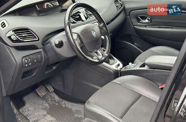 Мінівен Renault Scenic 2015 в 