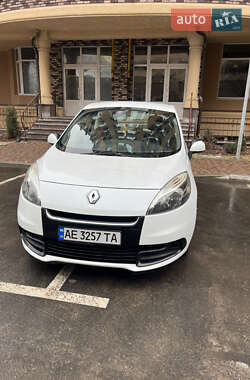 Минивэн Renault Scenic 2012 в Киеве