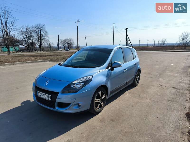 Минивэн Renault Scenic 2009 в Лозовой