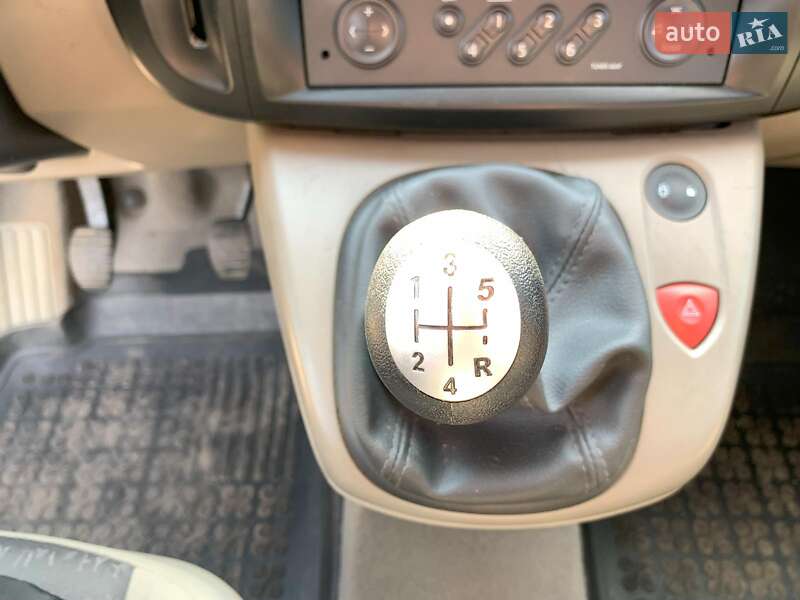 Минивэн Renault Scenic 2003 в Виннице фото 32 Минивэн Renault Scenic 2003 в Виннице