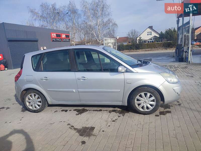 Минивэн Renault Scenic 2007 в Ровно