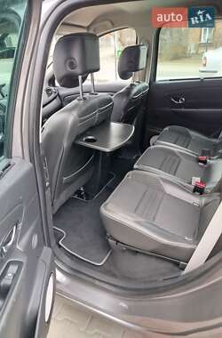 Минивэн Renault Scenic 2016 в 