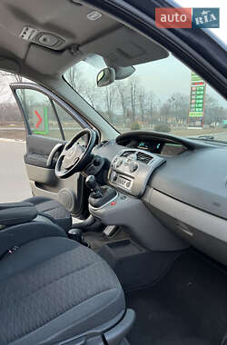 Минивэн Renault Scenic 2007 в Валках