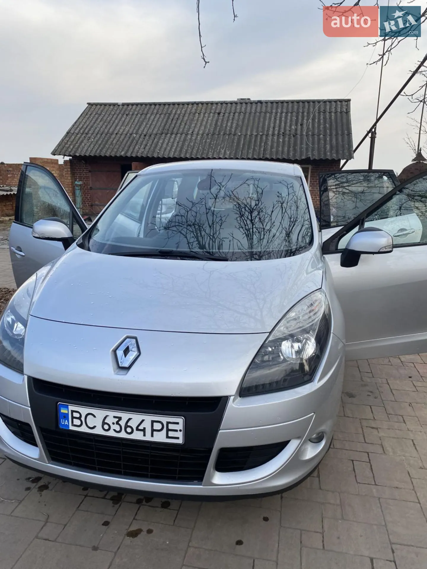 2010 Renault Scenic - мініатюра 8