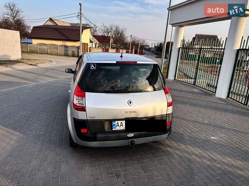 Минивэн Renault Scenic 2006 в Киеве