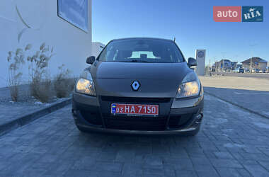 Минивэн Renault Scenic 2010 в Луцке