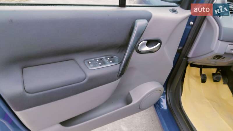 Мінівен Renault Scenic 2007 в Рівному