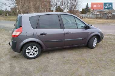 Минивэн Renault Scenic 2004 в 