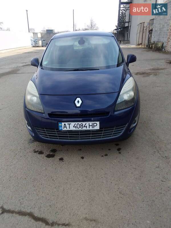 Мінівен Renault Scenic 2010 в Калуші