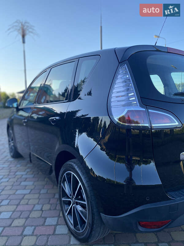 Мінівен Renault Scenic 2012 в Хоролі