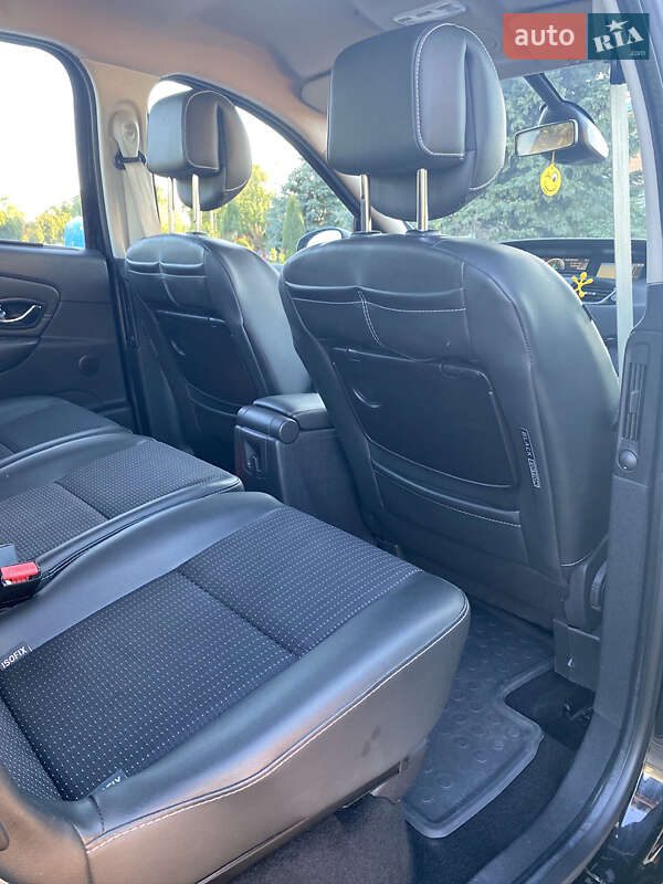 Мінівен Renault Scenic 2012 в Хоролі
