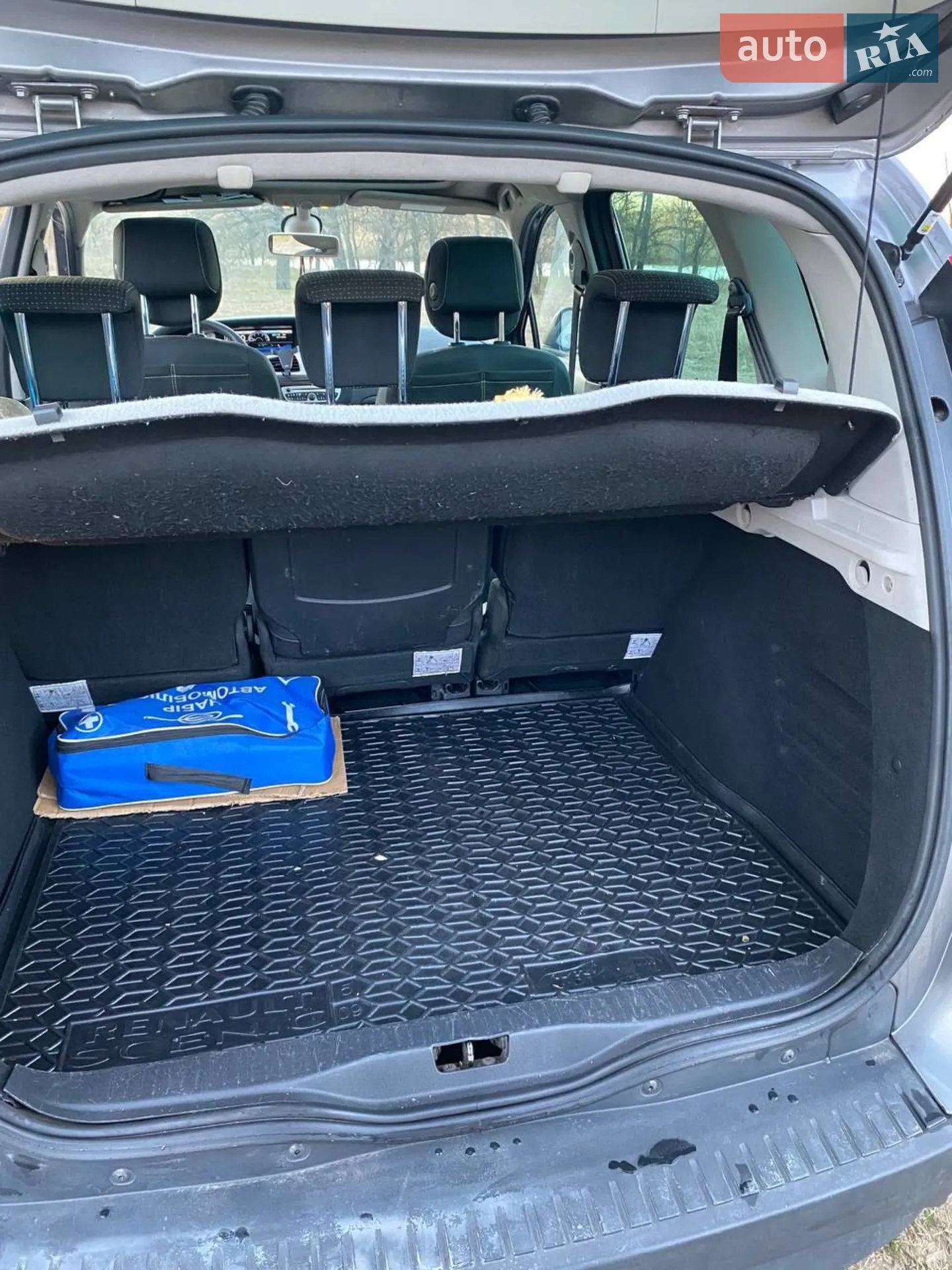 2010 Renault Scenic - мініатюра 7