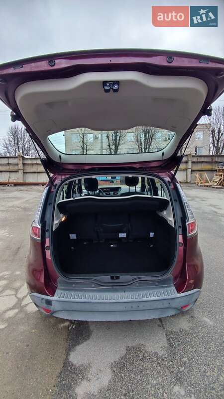 Минивэн Renault Scenic 2012 в Днепре