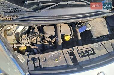 Мінівен Renault Scenic 2013 в 