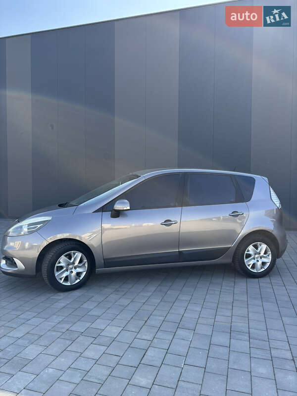 Мінівен Renault Scenic 2012 в Хмельницькому