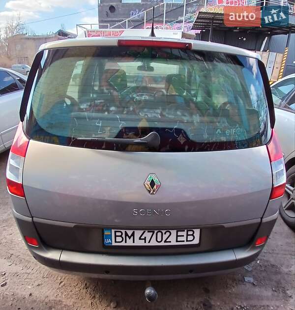 Минивэн Renault Scenic 2005 в Ахтырке