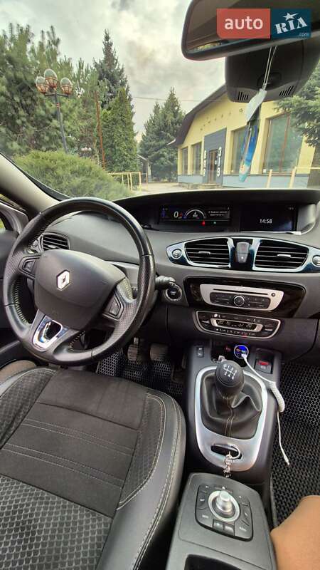 Мінівен Renault Scenic 2015 в Новомосковську