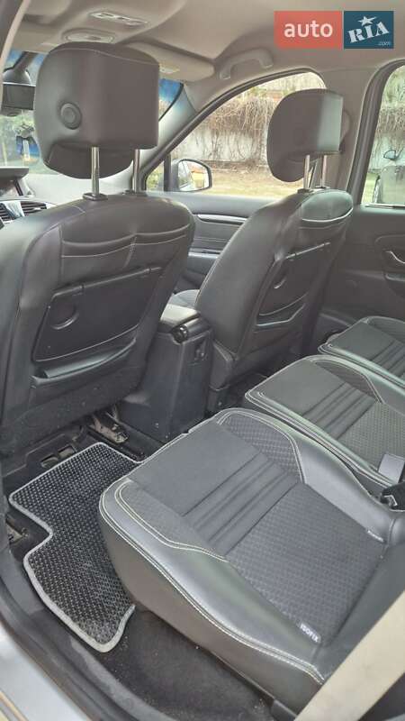 Мінівен Renault Scenic 2015 в Новомосковську