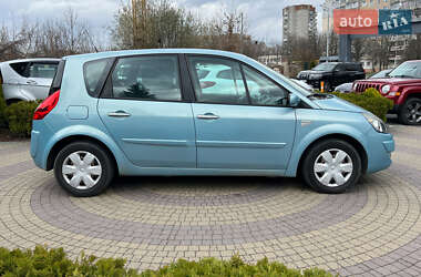Минивэн Renault Scenic 2009 в 