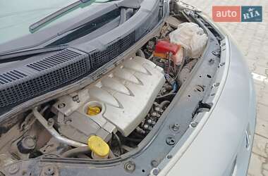 Минивэн Renault Scenic 2005 в 