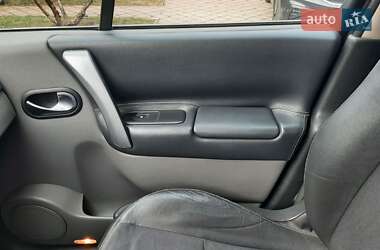 Минивэн Renault Scenic 2007 в 