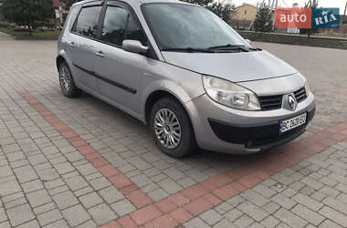Мінівен Renault Scenic 2004 в 