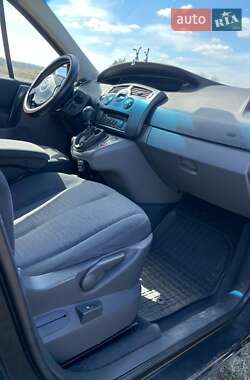 Минивэн Renault Scenic 2007 в 