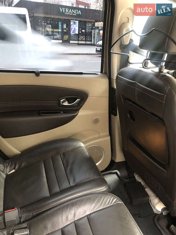 Мінівен Renault Scenic 2010 в Хмельницькому